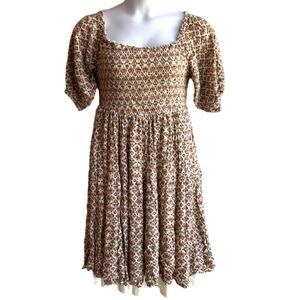 Torrid Smocked Floral Dress with Square Neckline and Puffy Sleeves size 1X